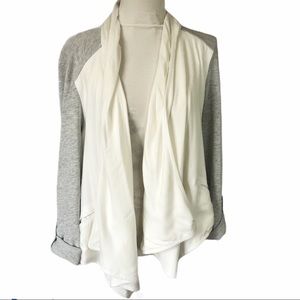 Caslon Woman's White Grey Cardigan